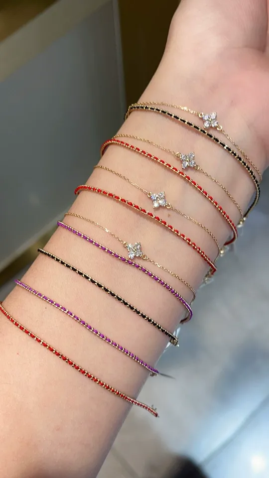 Customer photo 2 from a Kingdom Bracelet Clover Red Cord review